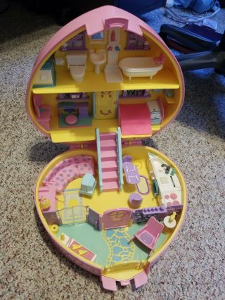 Bluebird Lucy Locket Polly Pocket With Accessories Plus Doll