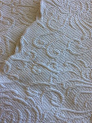Vintage White Cotton Matelasse Bedspread Coverlet Queen Size 84 X 96