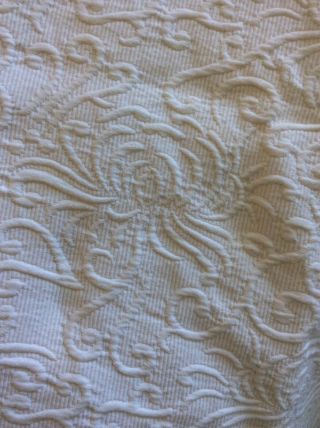 Vintage White Cotton Matelasse Bedspread Coverlet Queen Size 84 X 96 2