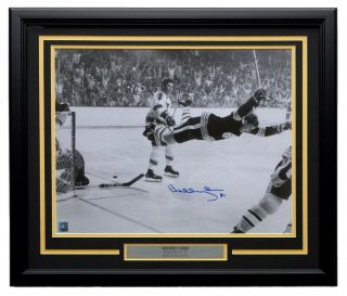 Bobby Orr Signed Framed Boston Bruins 16x20 Flying Goal Photo Gnr Authentication
