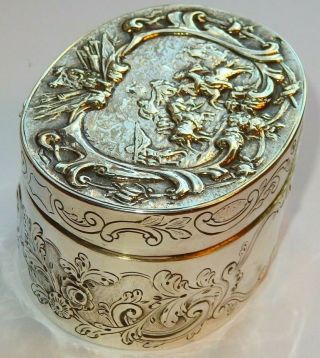 english solid silver table snuff box with battle scene lid heavy h/m london 1787 2