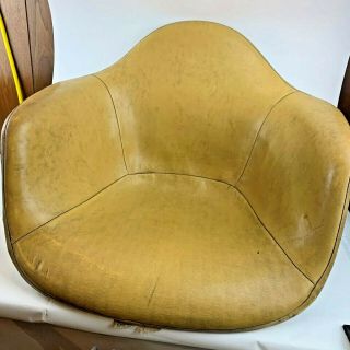 VTG Herman Miller Mid - Century Modern Chair Designed by Charles Eames Zeeland MI 2