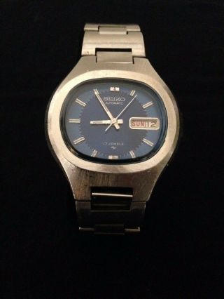Seiko 7006 - 5059 Automatic Man’s Silver With Blue Dial In