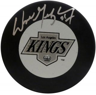 Wayne Gretzky Autographed Signed Los Angeles Kings Logo Puck Beckett A54509