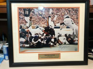 Walter Payton Signed Auto Chicago Bears Framed 16x20 Photo With Steiner