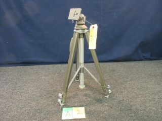 Hollywood Chicago Vintage Camera Tripod 50 " Metal Stand Photo Mount 3 Section