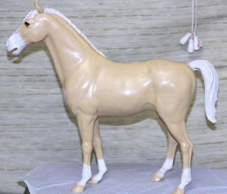 Johnny West Thunderbolt Palomino Horse Vintage 1965 Louis Marx Toy 13 1/4 