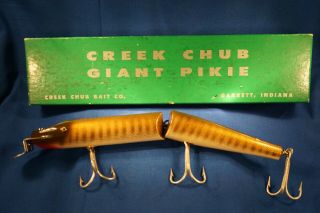 Vintage Creek Chub Bait Co.  800 Giant Jointed Pikie Pike Finish