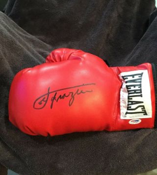 Joe Frazier Autographed Signed Everlast Boxing Glove Psa/dna C.  O.  A.