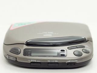 Aiwa Xp - 31 Compact Disc Player 1 Bit Dac Oil Damper Anti - Shock Nov 1993 Vintage