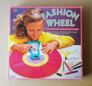 Vintage 1993 Milton Bradley Fashion Wheel Classic Toy Creative Fashion Design