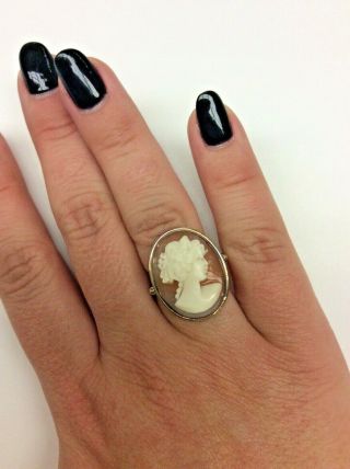 Vintage Shell Cameo Ring In Sterling Silver Size 8 Hand Carved In Italy