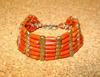 Vintage Coral Beaded Bracelet With Silver And Metal Beads 7 1/4