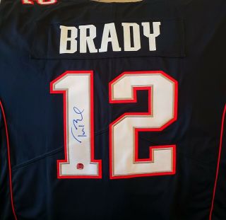 Tom Brady Autographed Football Jersey Hand Signed Size Large W/ & Hologram