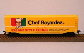 Chef Boyardee Foods 51 ' Steel Boxcar - Vintage Bachmann Advertising HO Scale 2