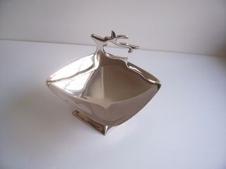 Vintage CHRISTMAS CANDY DISH with REINDEER Handle Mid - Century Modern Look 3
