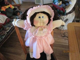 Vintage 1983 Soft Sculpture Cabbage Patch Kids Girl Doll Brown Hair Signed Twice