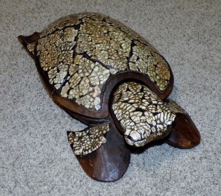Vintage Dark Wood Hand Carved Shell Back Sea Turtle Tortoise Ash Tray Large