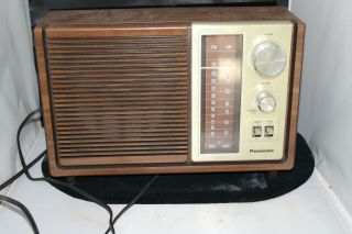 Vintage Mid - Century Panasonic Table Radiomocel Re - 6280
