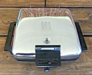 Vintage Chrome Toastmaster Model 269,  Lg Waffle Iron,  Griddle Sandwich Grill Usa