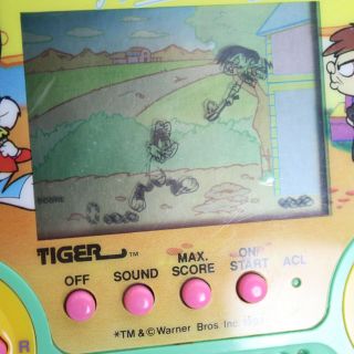 Tiger Electronics Vtg 90s Tiny Toon Adventures Handheld Game 3