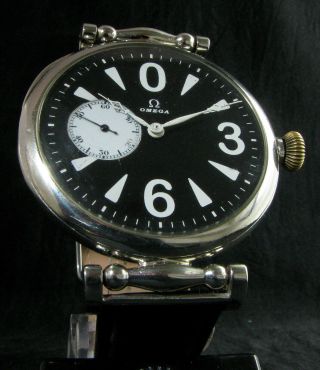 Omega Antique 1917 Mens Large Wristwatch Metal/porcelain Dial