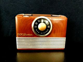 Vintage 50s Rca Victor Swirled Plastic Old Mid Century Antique Radio