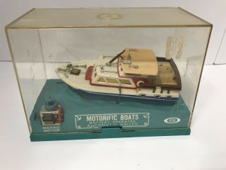 Vintage 70s Ideal Motorific Boat In Case Chris Craft Battery Motorized Toy