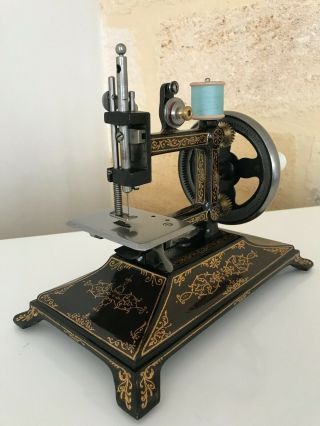 Splendid Antique Toy Sewing Machine Bremer & Bruckmann 1885s Top