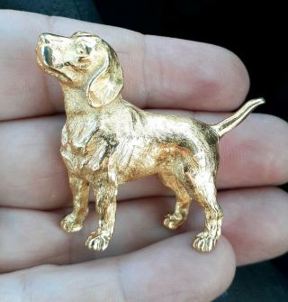 Vintage Signed Crown Trifari Gold Tone Beagle Dog Pin Brooch Stamds On Own