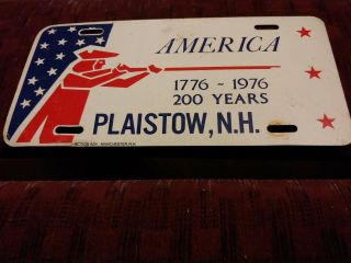 1776 - 1976 Antique Hampshire Bi - Centennial License Plate Cover Plaistow,  N.  H