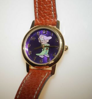 Vintage Disney Fossil Snow White And The Seven Dwarfs Dopey Watch Leather Band