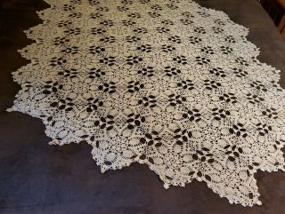Vintage Ivory Cotton Hand Crocheted Oval Tablecloth Floral Design 75”x 56”