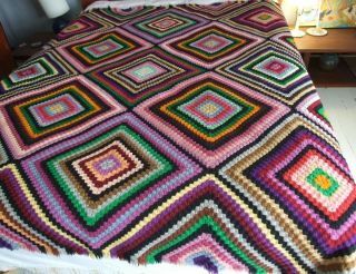 Vtg Crochet Mcm Granny Square Afghan Bedspread Throw Blanket 81x79 " Queen Full