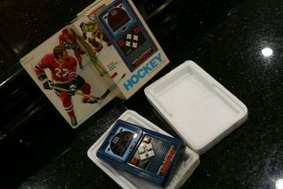 Mattel Hockey 1978 Vintage Electronic Handheld Tabletop Video Game✨in Box✨