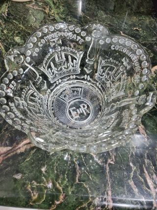 Commemorative Vintage Glass Bowl Coronation Queen Elizabeth Ii 1953