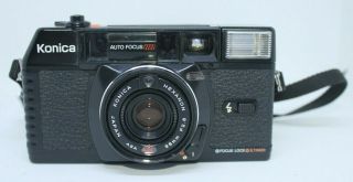 Konica C35 Mf 35mm Auto Focus Film Camera Hexanon 38mm F/2.  8 Lens Vintage