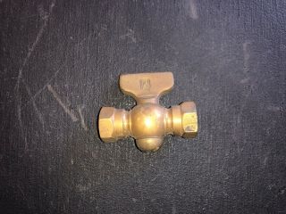 1/8 " Lunkenheimer Brass Gauge Cock 1178 - 18 Specialty Vintage Valve