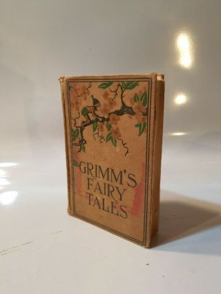 Vintage Illustrated - Grimm ' s Fairy Tales Book OLD early 1900s 2
