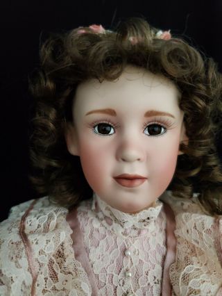 Limited Edition Porcelain Doll " Mary Elizabeth & Her Jumeau " With And Box