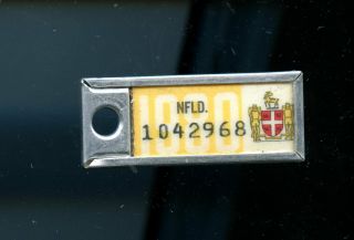 1980 Newfoundland War Amps Key Tag Miniature Licence Plate Cp880