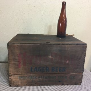Vintage Wood Crate 1942 Hyde Park Beer Lager Crate & 1 Bottle