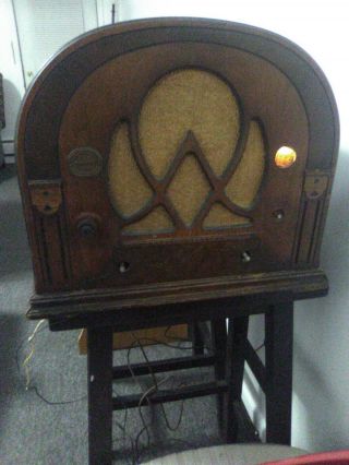 Antique Cathedral Atwater Kent Tube Radio Model 217,  Rare In This Shape (1933)
