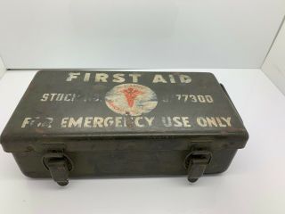 Vintage Wwii Us Army First Aid Kit Ready For Jeep / Wc Installation Full -
