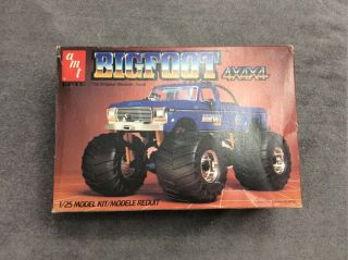 Amt Bigfoot 4x4x4 Ford Truck 1/25 Scale Issue Complete Kit