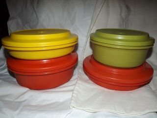 Set Of 4 Vintage Tupperware Seal N Serve Bowls & Lids 8 1/4 & 7 Inch Round