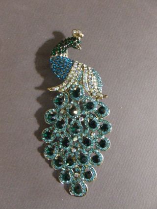 Vintage Blue,  Green,  Clear Aurora Borealis Rhinestone Peacock Costume Pin Brooch