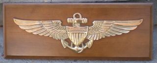 Vintage Large 14 " Brass U.  S.  Navy Pilots Wings Officer Logo Wooden Plaque