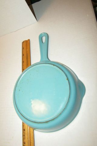 Vintage Le Creuset Robins Egg Blue 6 1/2 " Double Pourer Frying Pan