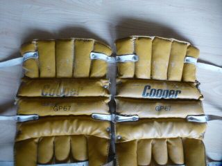 VINTAGE COOPER 1970 ' S YOUTH GOALIE PADS GP 67 TAN CANADA 2
